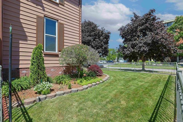 601 N Van Buren Street, Bay City, MI 48708