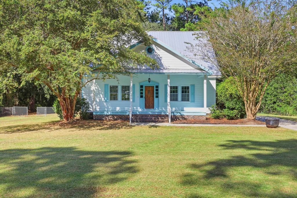 815 3rd Ave., Georgetown, SC 29440