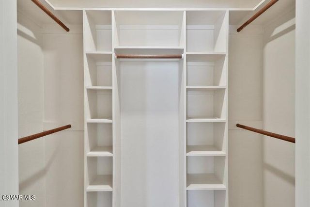 2379 Welcome Court, Simi Valley, CA 93063