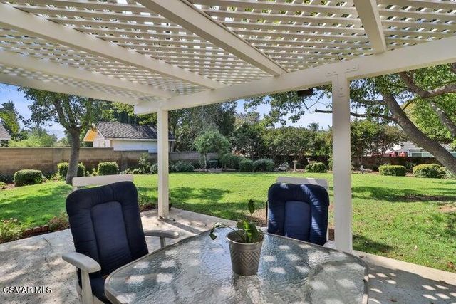 2379 Welcome Court, Simi Valley, CA 93063