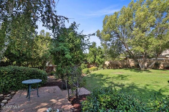 2379 Welcome Court, Simi Valley, CA 93063