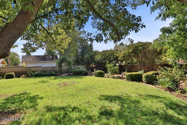 2379 Welcome Court, Simi Valley, CA 93063