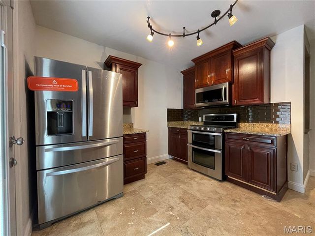 7214 Saint Elmo Avenue, Maplewood, MO 63143