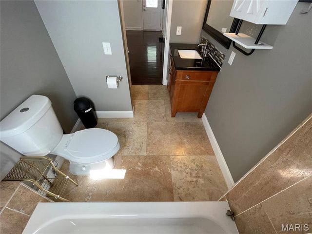 7214 Saint Elmo Avenue, Maplewood, MO 63143
