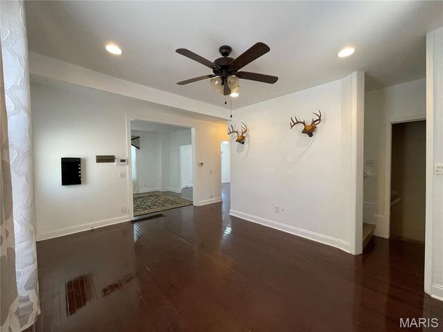 7214 Saint Elmo Avenue, Maplewood, MO 63143