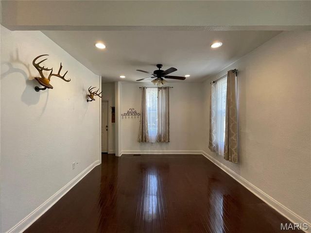 7214 Saint Elmo Avenue, Maplewood, MO 63143