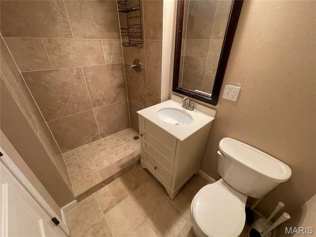7214 Saint Elmo Avenue, Maplewood, MO 63143