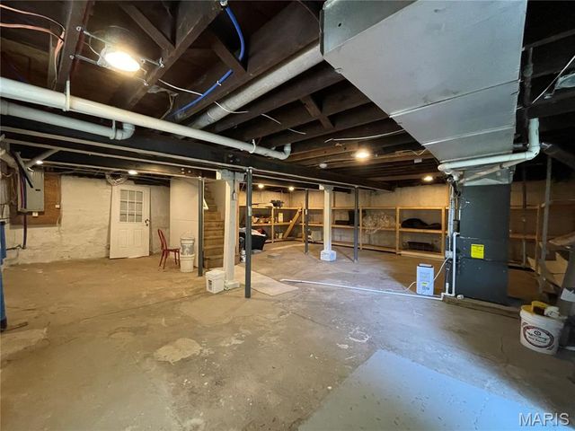 7214 Saint Elmo Avenue, Maplewood, MO 63143
