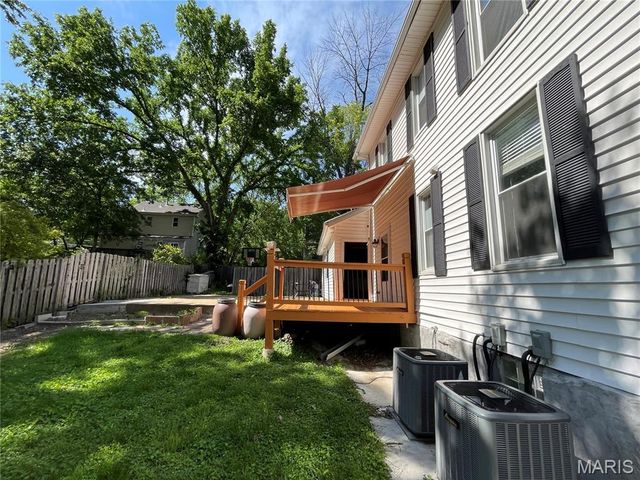 7214 Saint Elmo Avenue, Maplewood, MO 63143