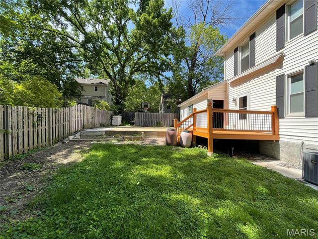 7214 Saint Elmo Avenue, Maplewood, MO 63143