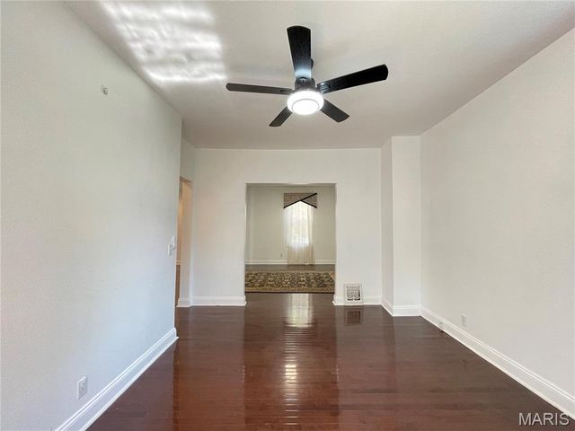 7214 Saint Elmo Avenue, Maplewood, MO 63143