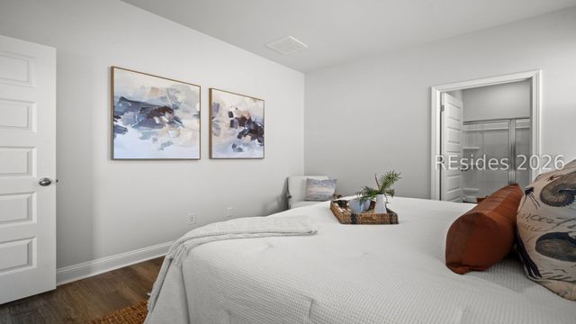 877 Sanctum St, Ridgeland, SC 29936