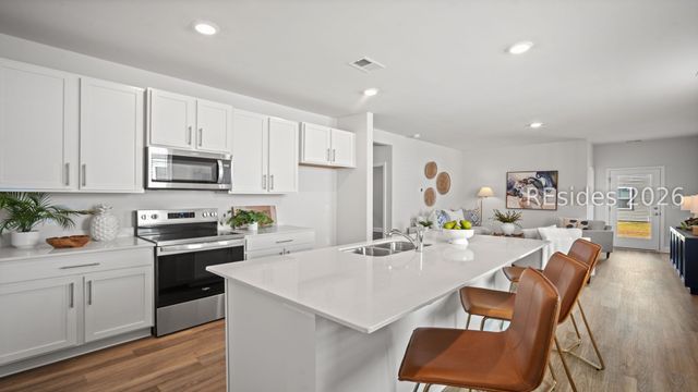 877 Sanctum St, Ridgeland, SC 29936