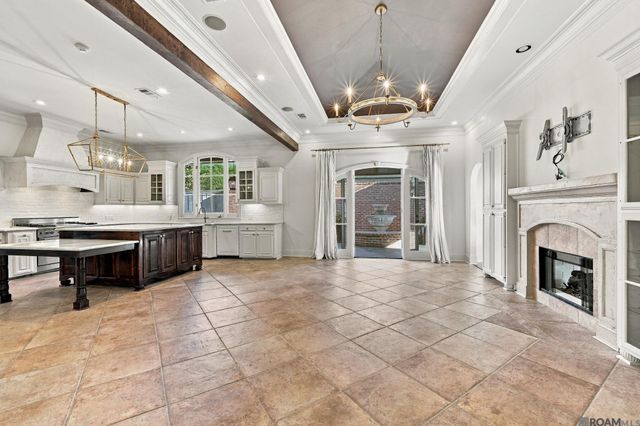 3236 Gilbert Dr, Baton Rouge, LA 70809