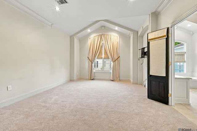 3236 Gilbert Dr, Baton Rouge, LA 70809