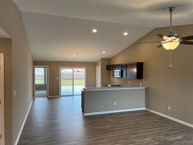 8616 Madison Street, Merrillville, IN 46410