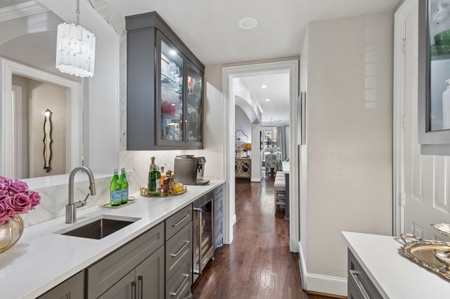 5880 Shady Oaks Drive, Frisco, TX 75034