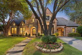 5880 Shady Oaks Drive, Frisco, TX 75034