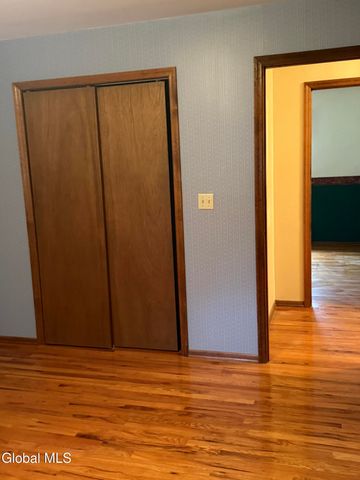 4004 Lynwood Court, Guilderland, NY 12303