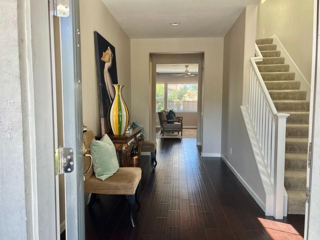 1015 Oak Brook Way, Gilroy, CA 95020