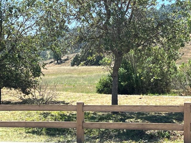 1015 Oak Brook Way, Gilroy, CA 95020