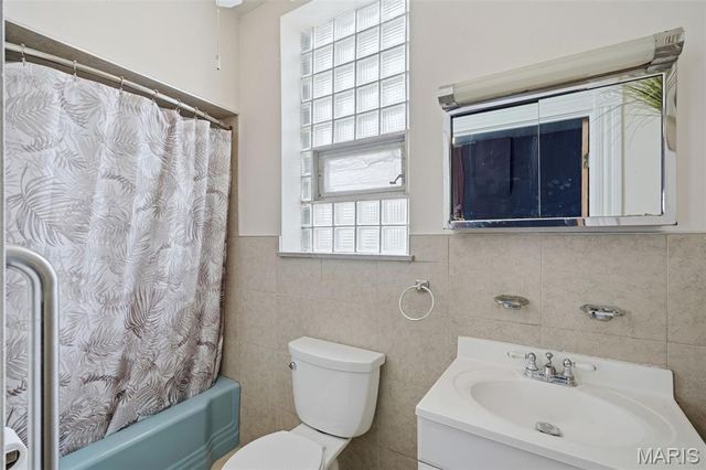 4701 Varrelmann Avenue, St Louis, MO 63116