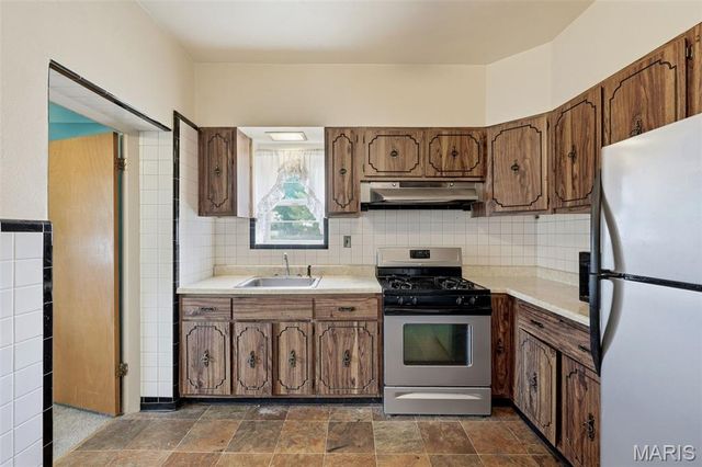 4701 Varrelmann Avenue, St Louis, MO 63116