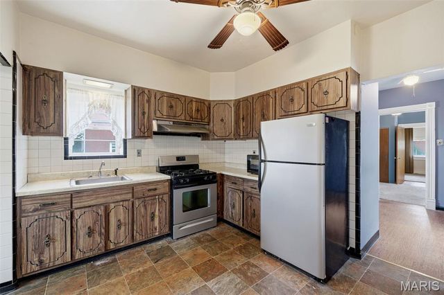 4701 Varrelmann Avenue, St Louis, MO 63116