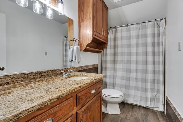 5896 Nuthatcher Rd, Gilmer, TX 75645