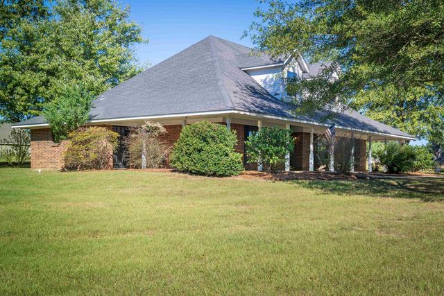 5896 Nuthatcher Rd, Gilmer, TX 75645