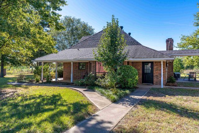 5896 Nuthatcher Rd, Gilmer, TX 75645