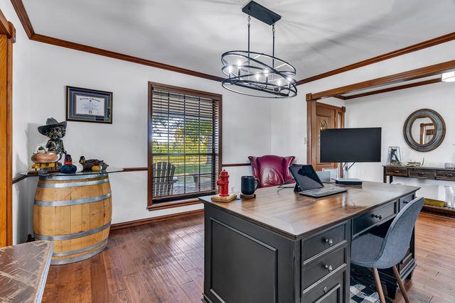 5896 Nuthatcher Rd, Gilmer, TX 75645