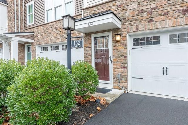 132 Curtis Court ROSS TWP, Ross Twp, PA 15237