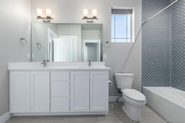 23814 E 36th Place, Aurora, CO 80019