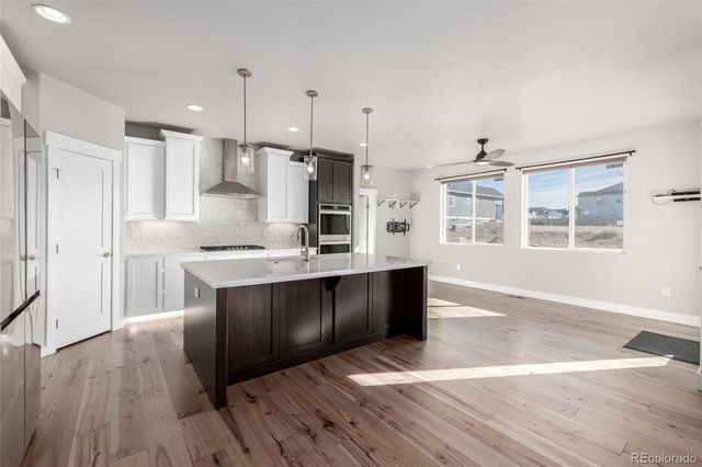 23814 E 36th Place, Aurora, CO 80019