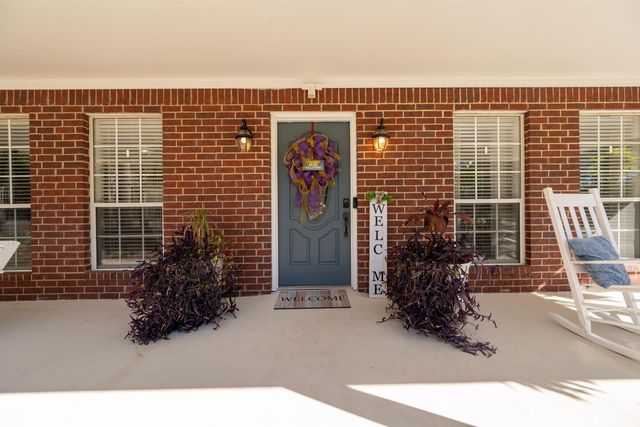 279 Rocking Chair Rd., Kilgore, TX 75662