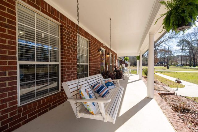 279 Rocking Chair Rd., Kilgore, TX 75662