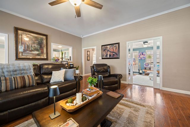 279 Rocking Chair Rd., Kilgore, TX 75662