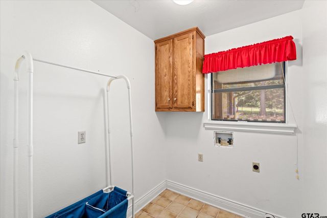 402 Shady Bend, Quitman, TX 75783
