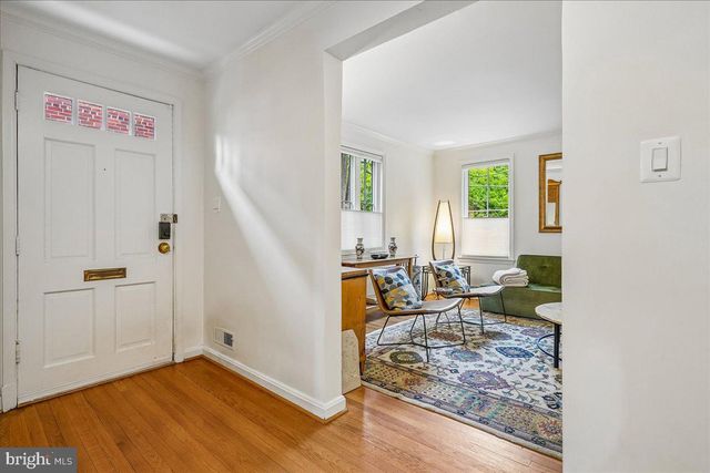 2910 UPTON ST NW, Washington, DC 20008