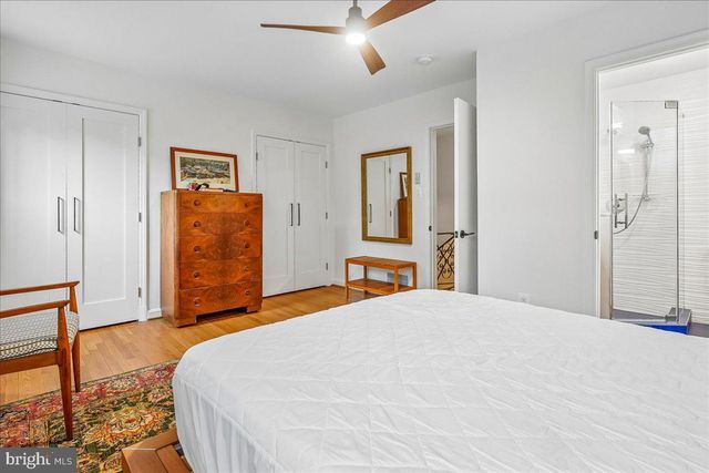 2910 UPTON ST NW, Washington, DC 20008