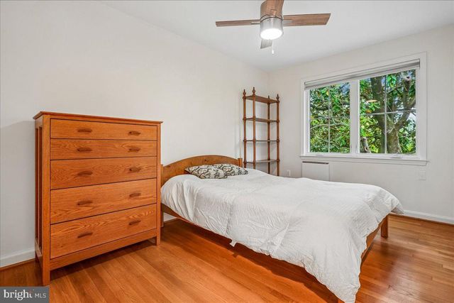 2910 UPTON ST NW, Washington, DC 20008