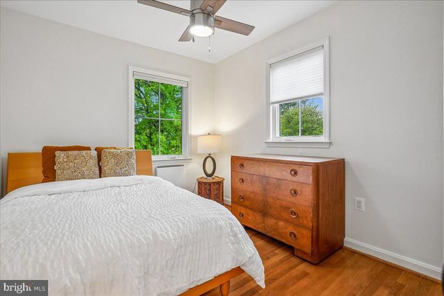 2910 UPTON ST NW, Washington, DC 20008