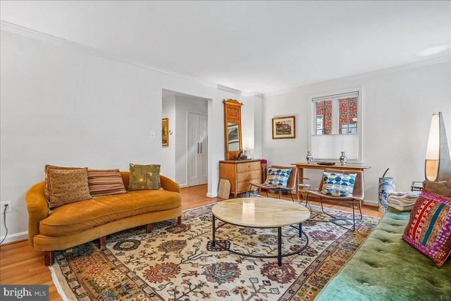 2910 UPTON ST NW, Washington, DC 20008