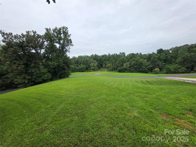 1020 Settlers Trail 30, Mars Hill, NC 28754