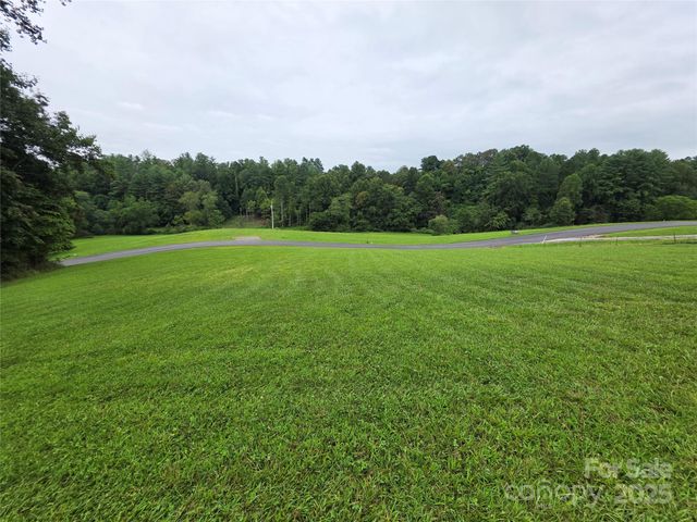 1020 Settlers Trail 30, Mars Hill, NC 28754