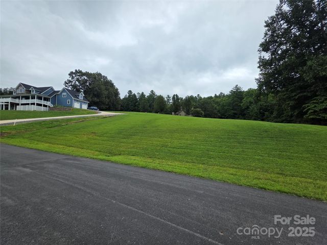 1020 Settlers Trail 30, Mars Hill, NC 28754