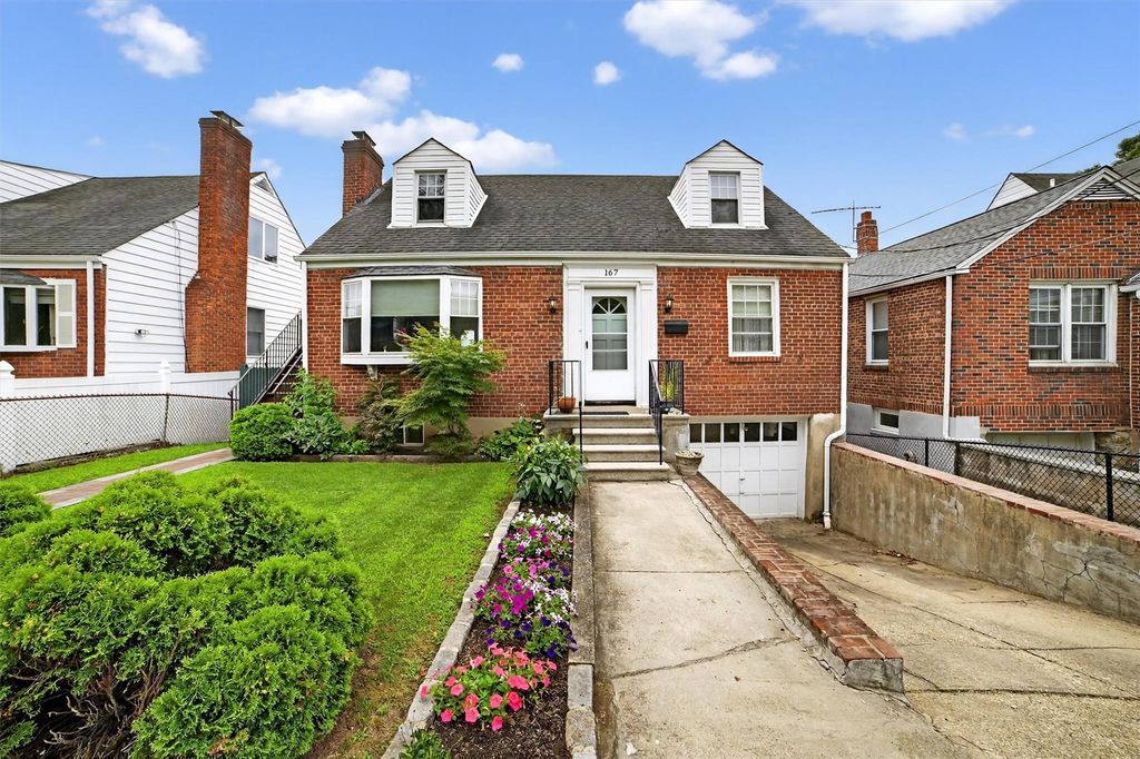 167 Hillview Avenue, Yonkers, NY 10704