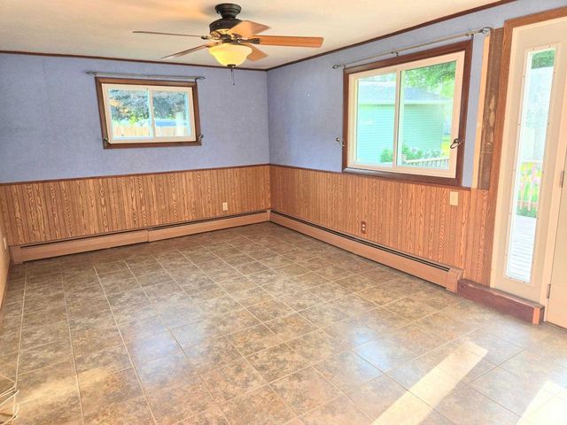 659 Hamburg Street, Ripon, WI 54971