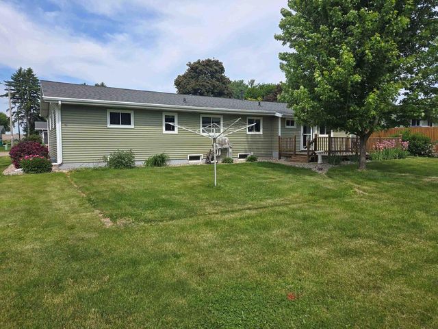 659 Hamburg Street, Ripon, WI 54971